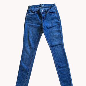 Old Navy The Flirt Skinny Leg Jeans